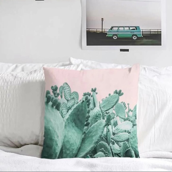 Home Essentials Other - Cactus Pillow Cover